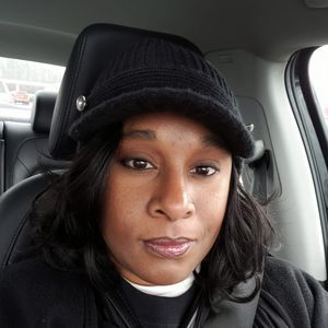 Meet your Posher, Felicia